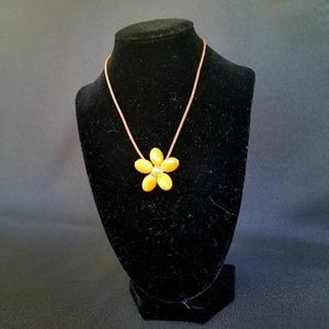 EUC Vintage Leather Cord/Yellow Flower Necklace